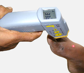 Non contact IR Foot Thermometer- MT4 MT4